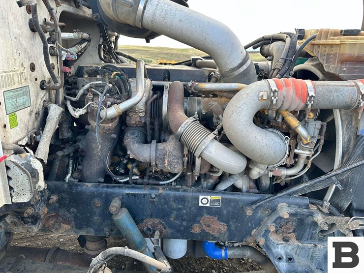 2008-peterbilt-386-image-9