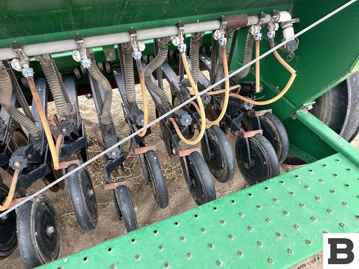 great-plains-solid-stand-13-image-22