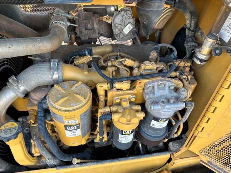caterpillar-d5k2-image-49