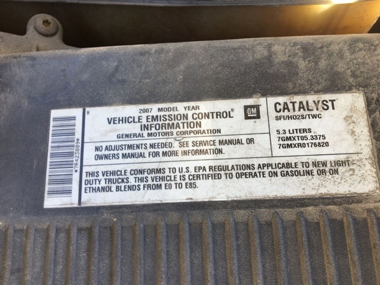 2007-chevrolet-tahoe-image-12