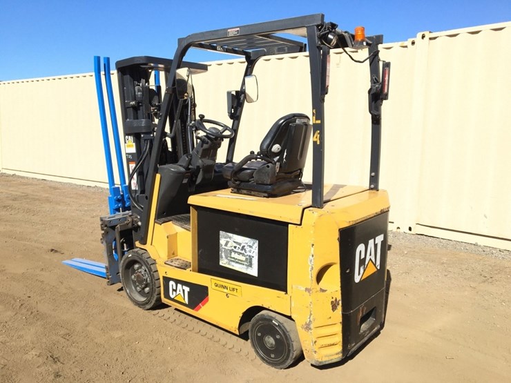 caterpillar-ec30n2-image-4