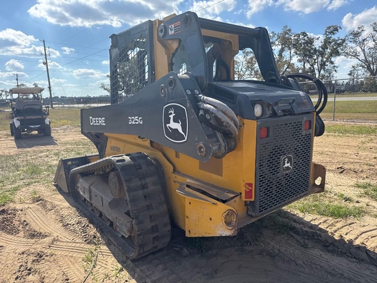 2021-deere-325g-image-2
