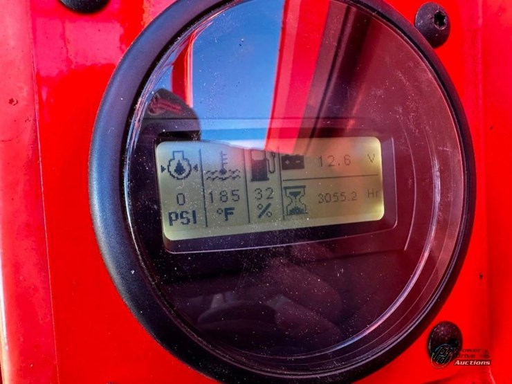 2013-sky-trak-6042-image-9