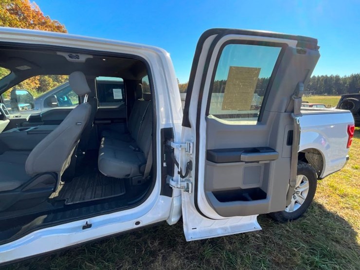 2019-ford-f150-xlt-image-16