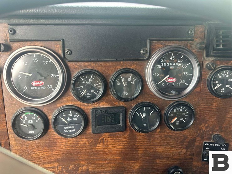 2000-peterbilt-grain-truck---lewiston,-id-image-68