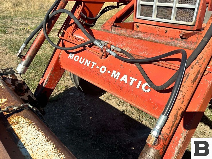 1977-international-86-image-15