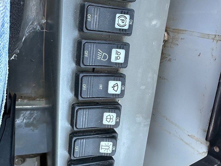 2020-takeuchi-tcr50-image-53