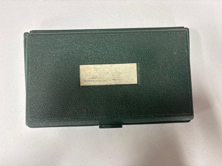 assorted-tools-set-image-7