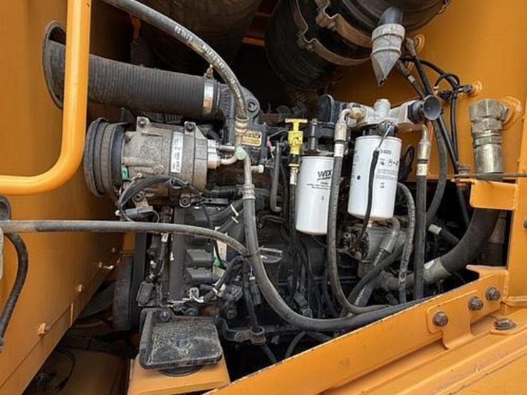 2011-hyundai-hl760-9-image-16