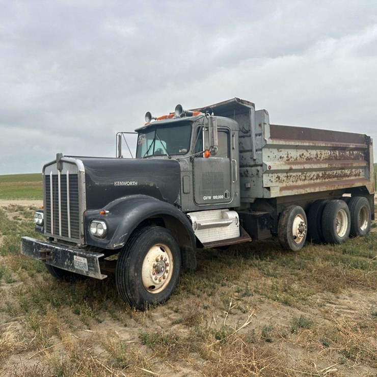 1975 Kenworth Dump Truck - Othello, WA