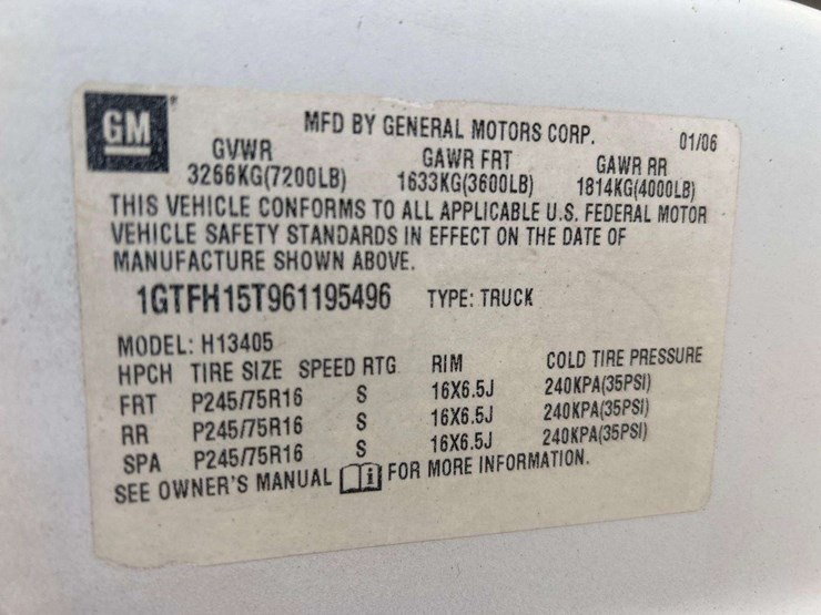 2006-gmc-3500-image-5