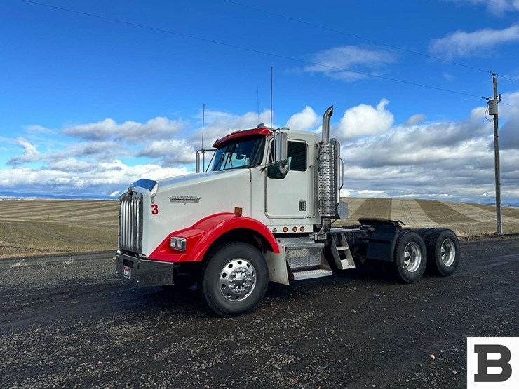 2000-kenworth-t800-image-2