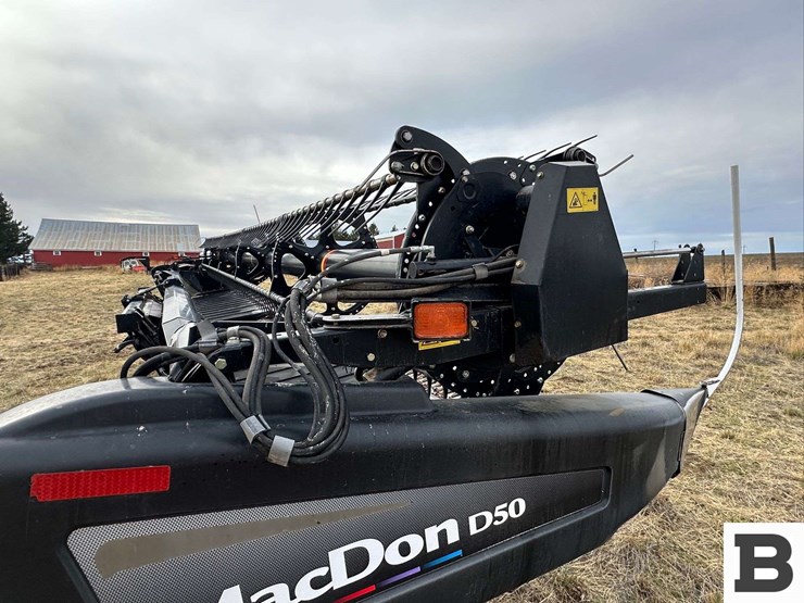 2010-mac-don-d50-image-14