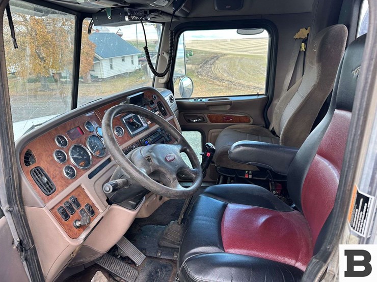 2008-peterbilt-386-image-83
