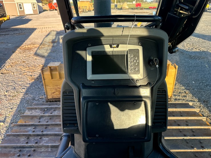 caterpillar-d5k2-image-58