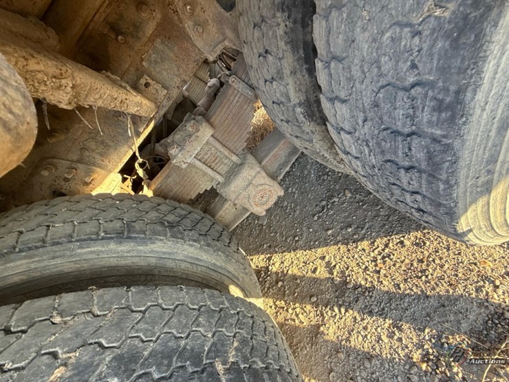 1997-cummins-m11-image-10