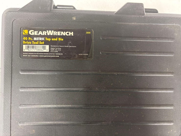 assorted-tools-set-image-8