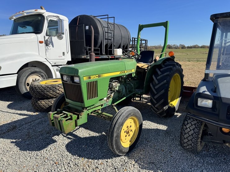 john-deere-950-image-1
