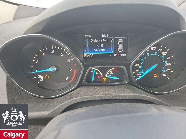 2016-ford-escape-image-29