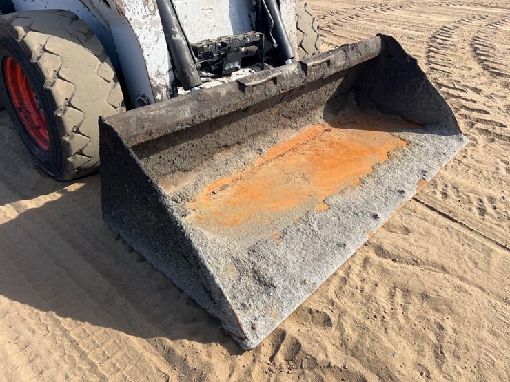 2022-bobcat-s740-image-13