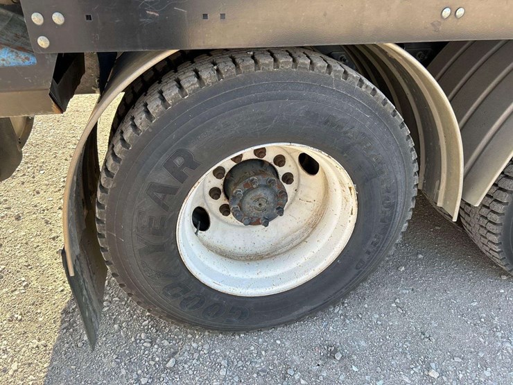 2012-international-workstar-7500-image-34