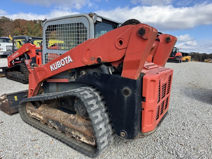 2010-kubota-svl90-image-6