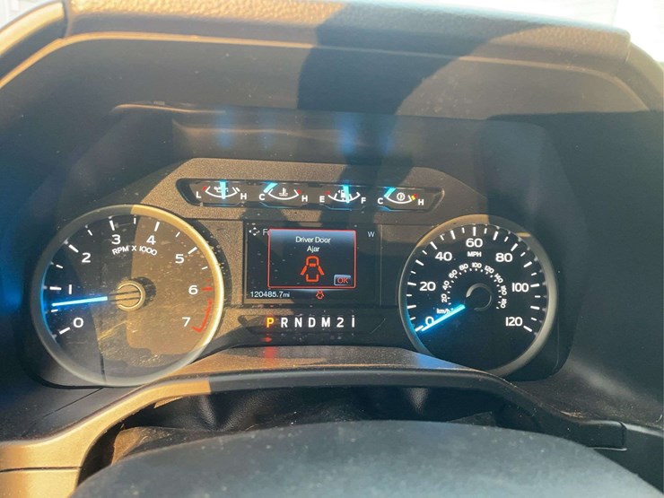 2015-ford-f150-image-19