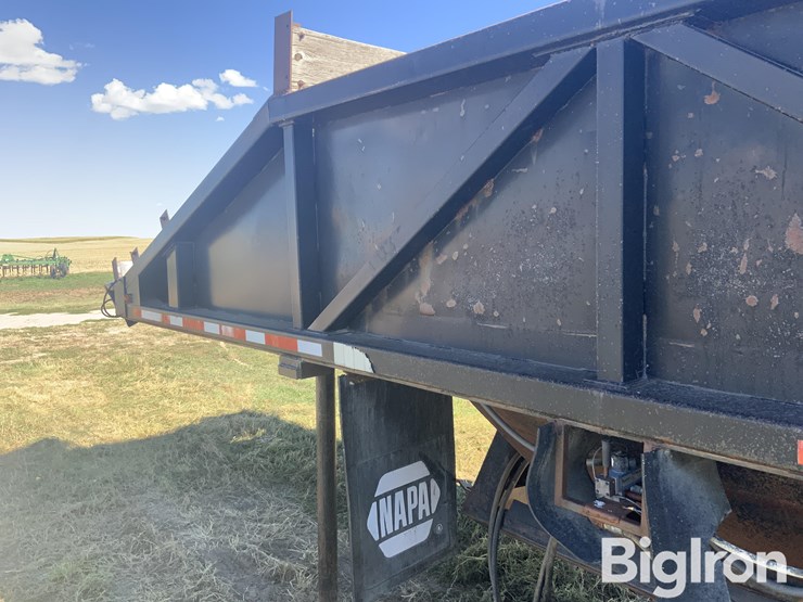 1980-clement-dump-trailer-image-13