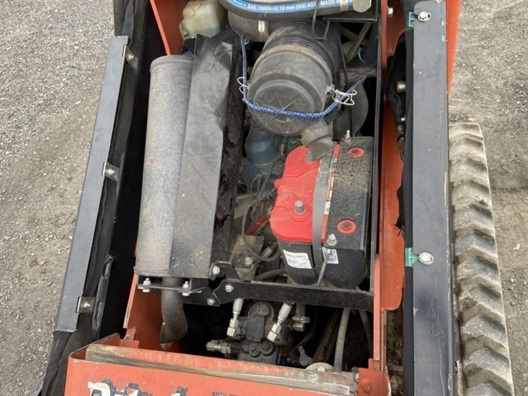 2020-ditch-witch-sk800-image-26