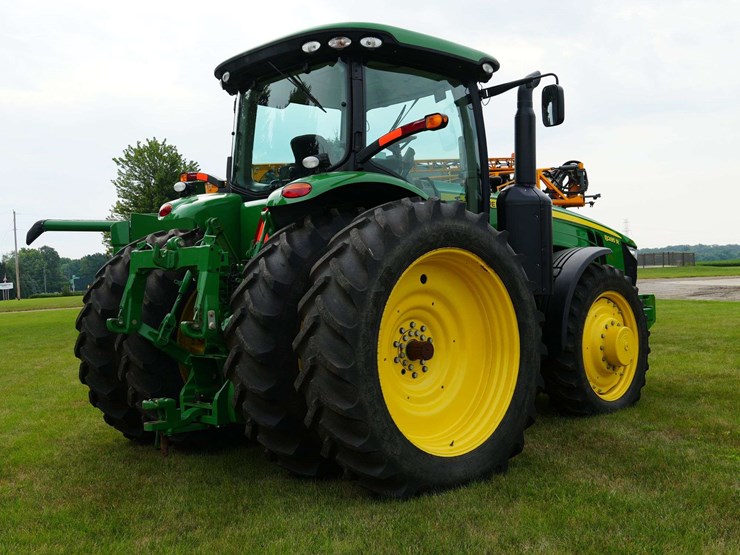 2011-john-deere-8285r-image-20