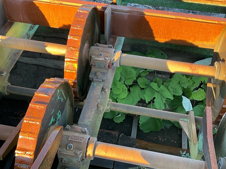 #120-•-2014-hmc-v206rosserhead-debarker-image-36