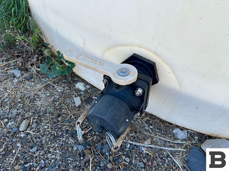 ace-roto-mold-3000-gallon-poly-tank---deer-park,-wa-image-6