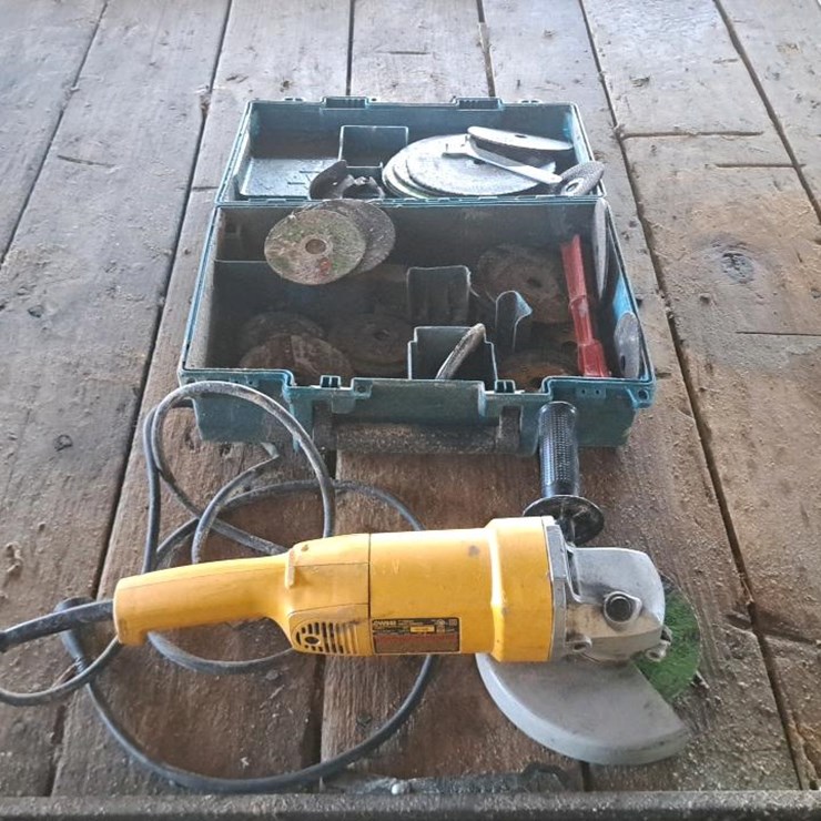 #104 • Dewalt 7" Electric Grinder