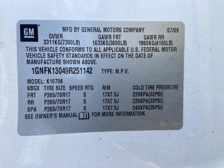 2009-chevrolet-tahoe-image-12