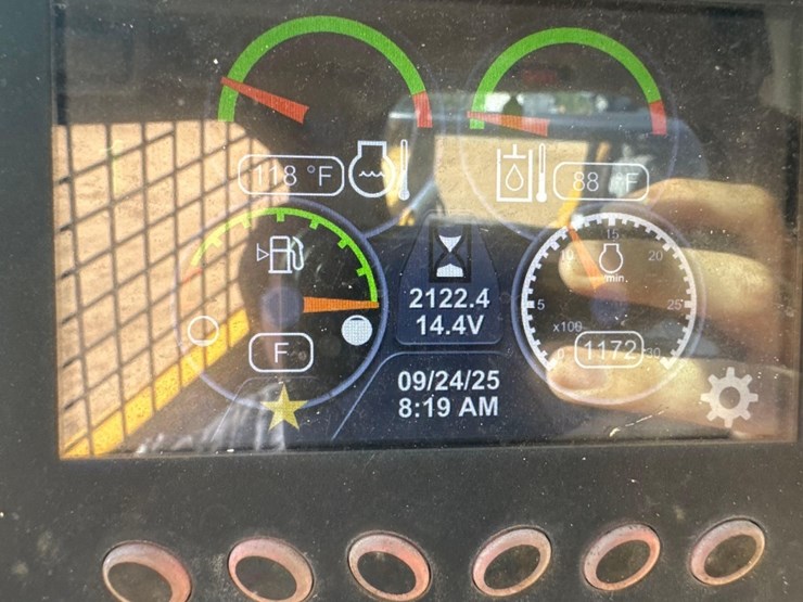 2023-caterpillar-259d3-image-29