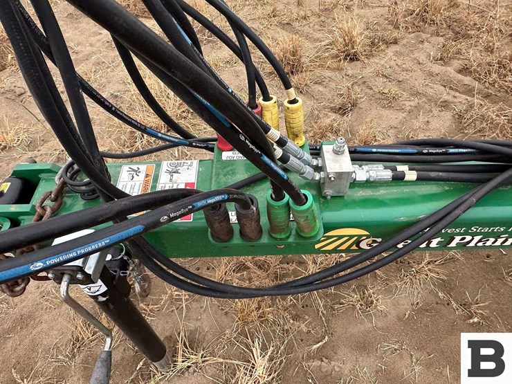 great-plains-2400tm-image-16