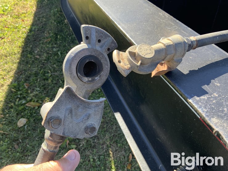 2001-towmaster-t-40-image-12