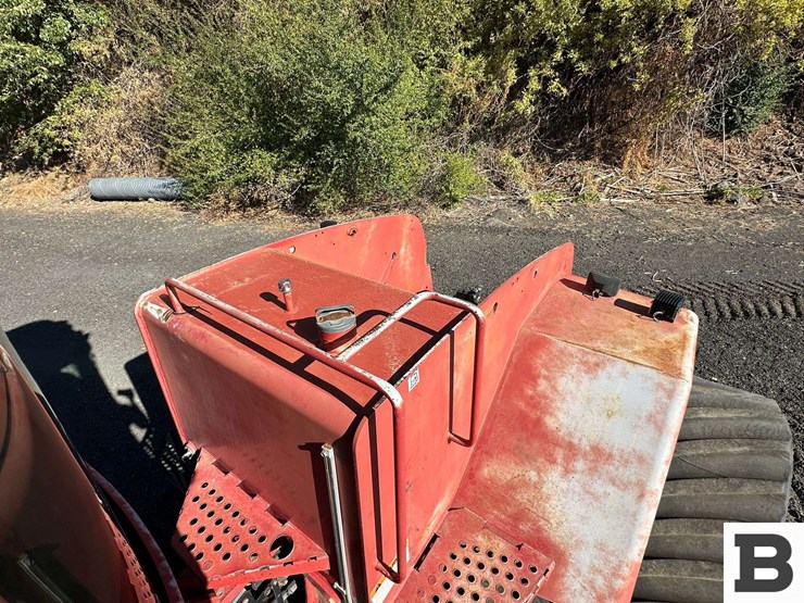 2002-case-ih-stx450-image-56