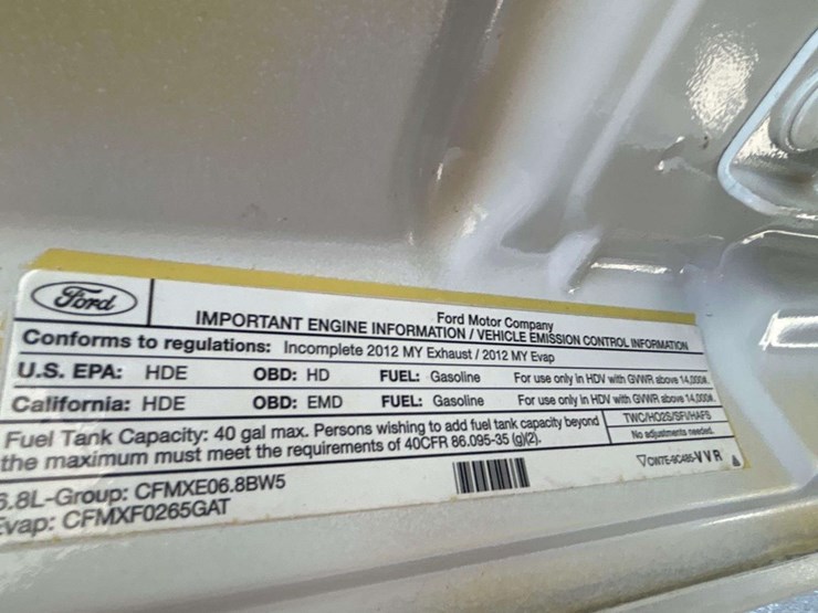 2012-ford-f550-image-11