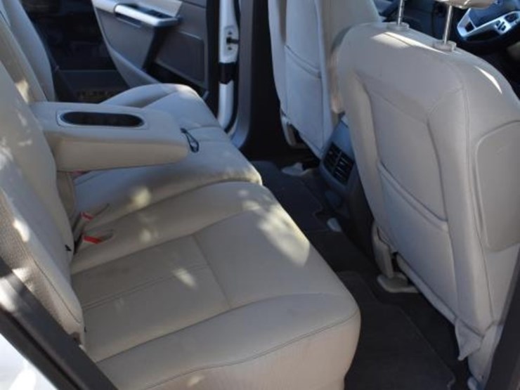 2014-ford-edge-image-8