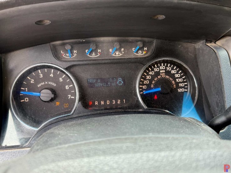 2014-ford-f150-xlt-image-15