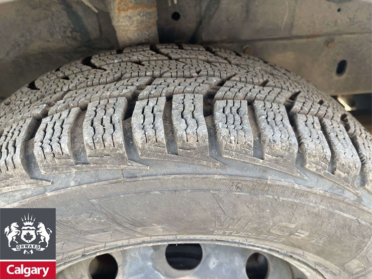 2017-ford-transit-image-9