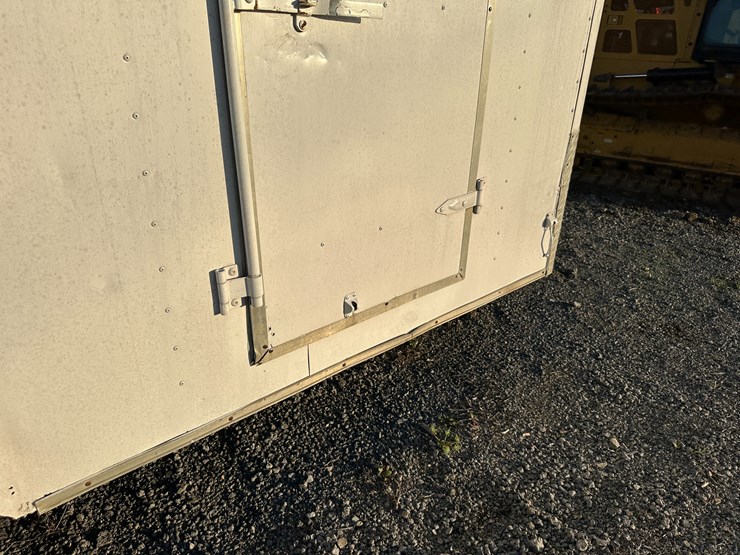 #32839-•-16'-t/a-enclosed-cargo-trailer-vin:-16hpb16244h122978-image-34