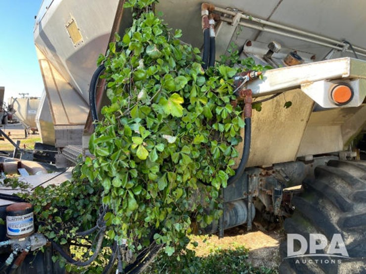 2009-stahly-peterbilt-image-35