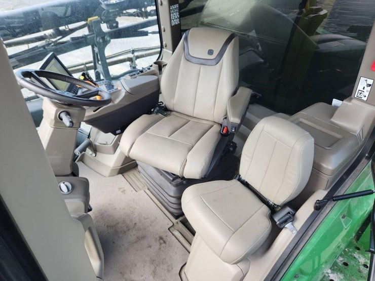 2023-john-deere-616r-image-9