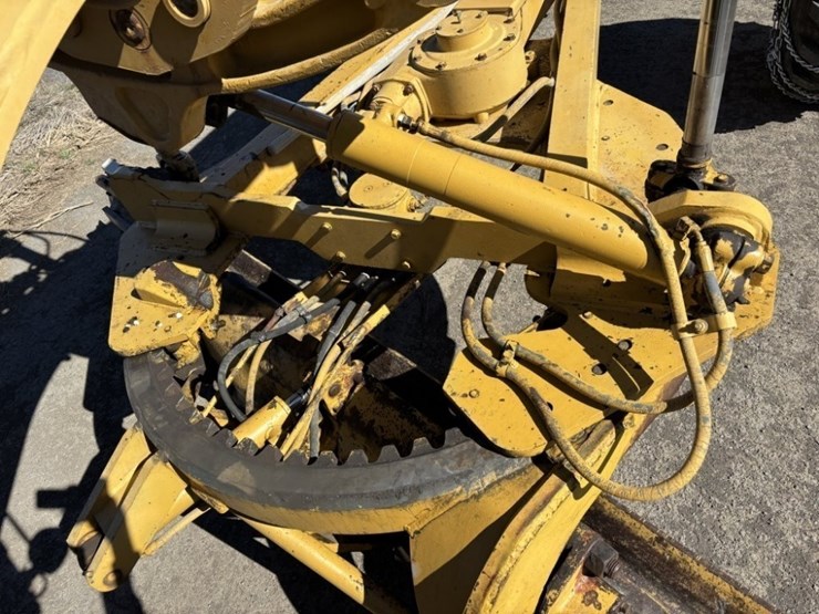 1989-caterpillar-140g-image-37