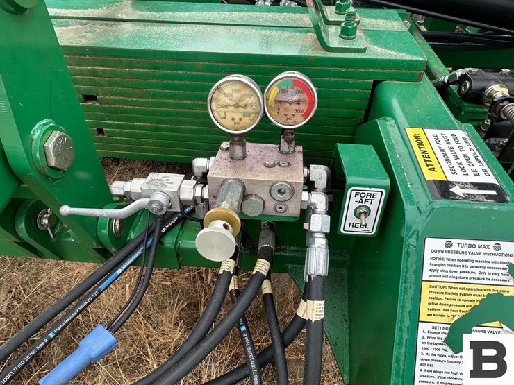 great-plains-2400tm-image-22