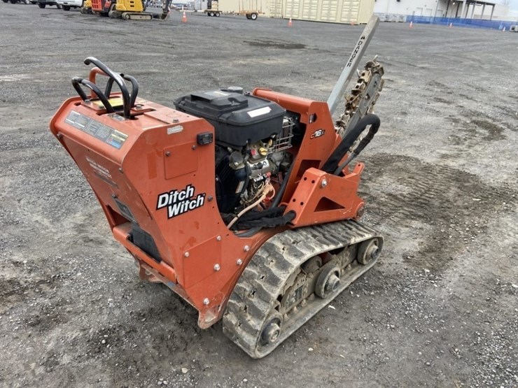 2017-ditch-witch-c16x-image-5