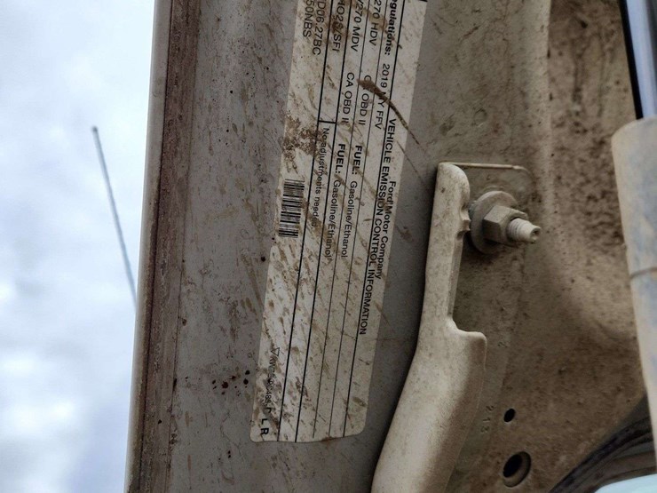 2019-ford-f350-image-28