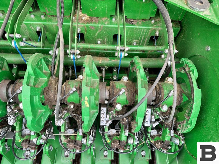 john-deere-l341-image-63